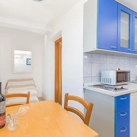 아파트 Katica - Premium Two Bedroom With Terrace And Sea View *